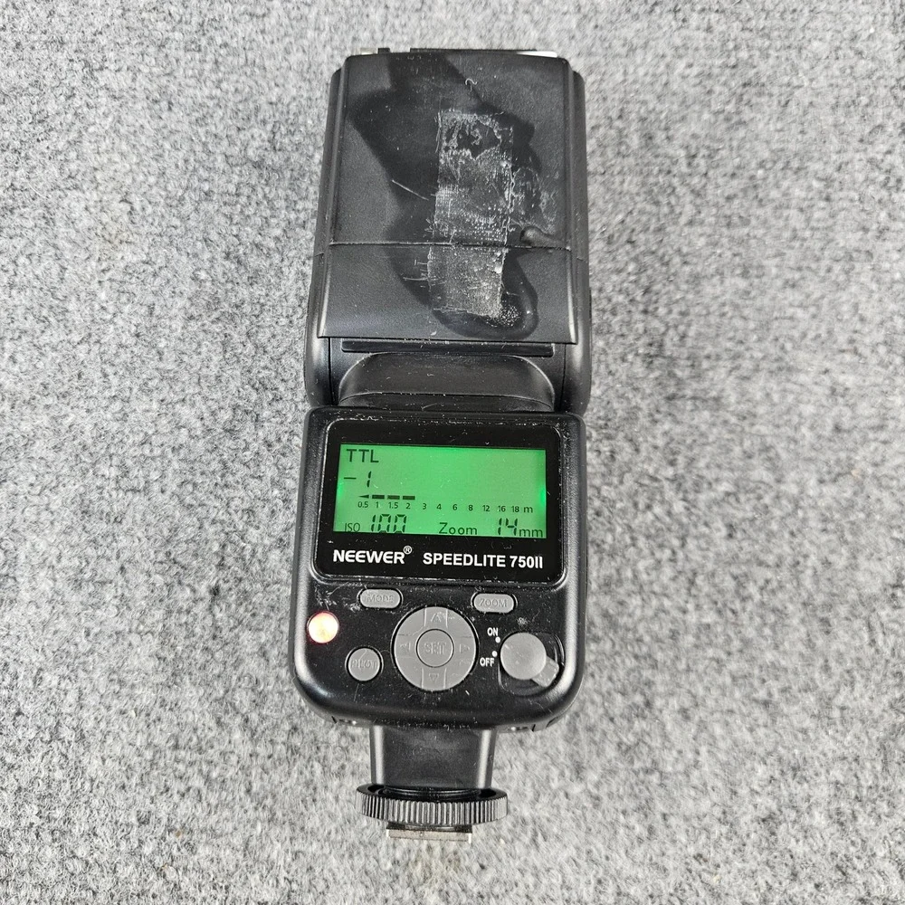 Neewer Speedlite 750II TTL Flash‎ for Nikon DSLR Cameras Black NW750II